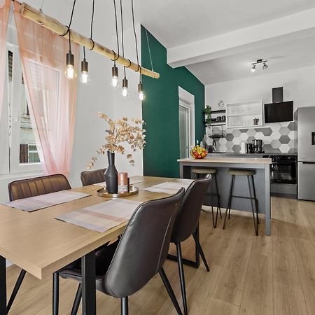 Green Oasis New Apartment Пула Экстерьер фото